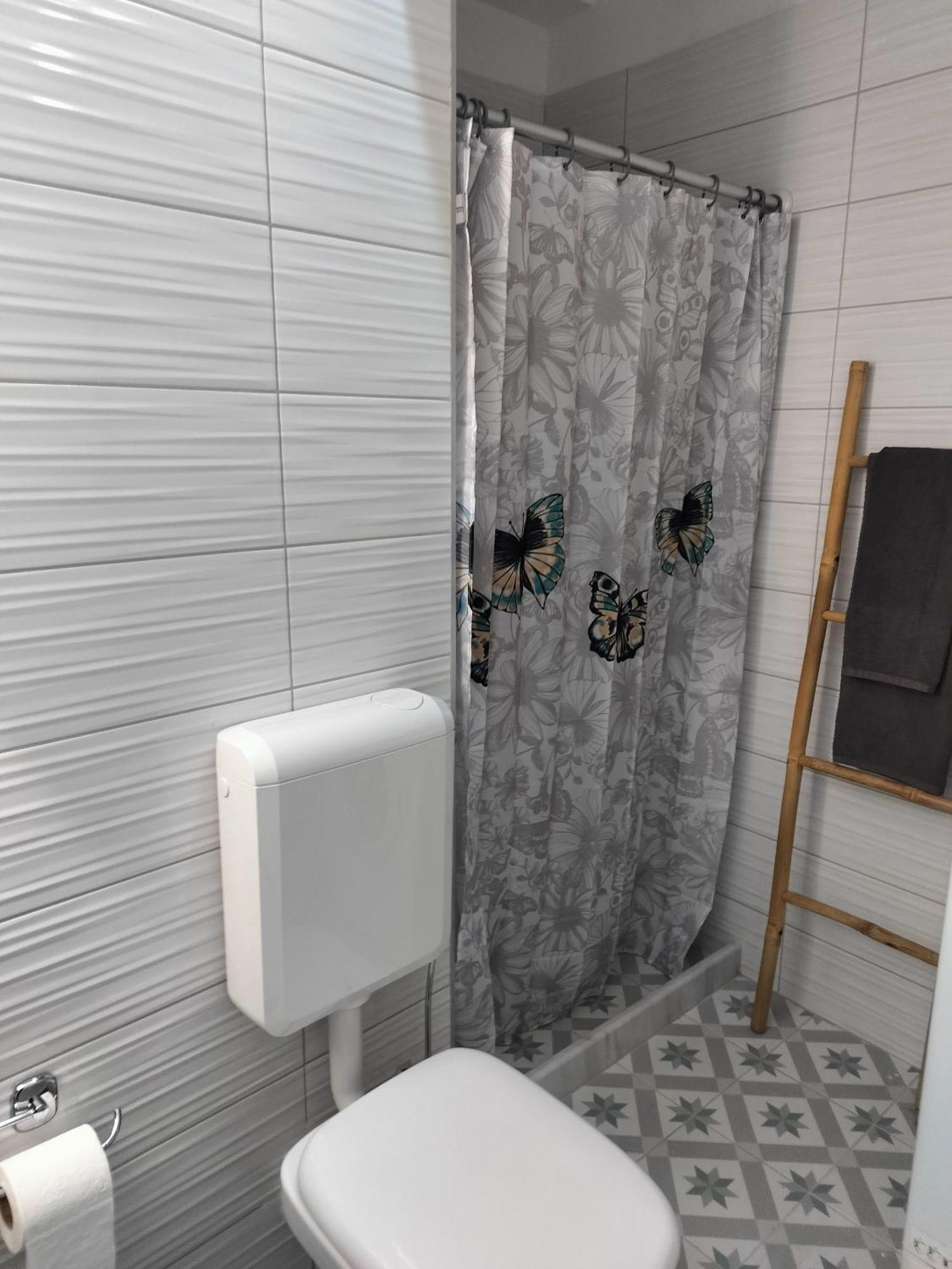 Cozy Central Flat In Pyrgos Near Olympia Luaran gambar